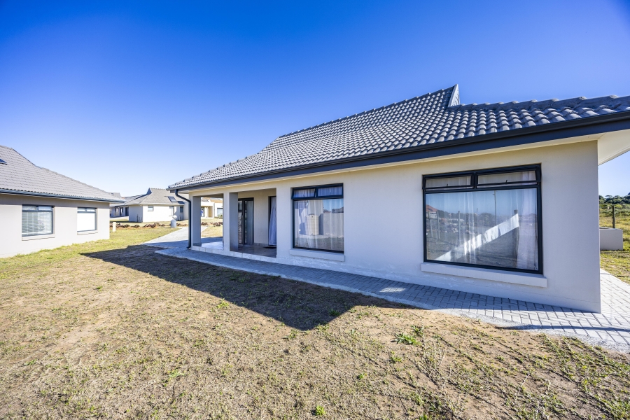 3 Bedroom Property for Sale in Kidds Beach Eastern Cape